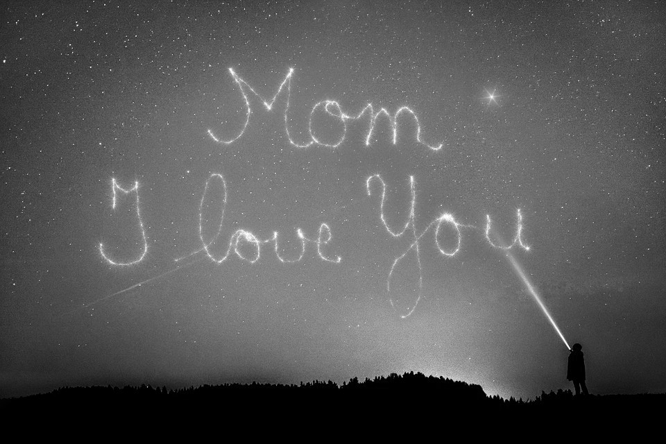 ThirdShift3's tweet image. A vintage newspaper article for #MothersDay2020 thirdshift3.com/2018/05/10/mot…