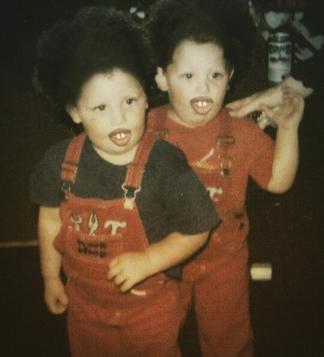 jerejaynemiah's tweet photo. #Quarantine #Day53: Some girl I had a #onenightstand with sent me this shit #claiminig they #mine. These mfs #dontlooklikeme 👀
She just a #lyingasshoe SMDH 😂

#QuarantineLife #notmykids #BlackKentuckyThunder #jerejaynemiah #AintNoLawInWichita https://t.co/QurfJoyc8J