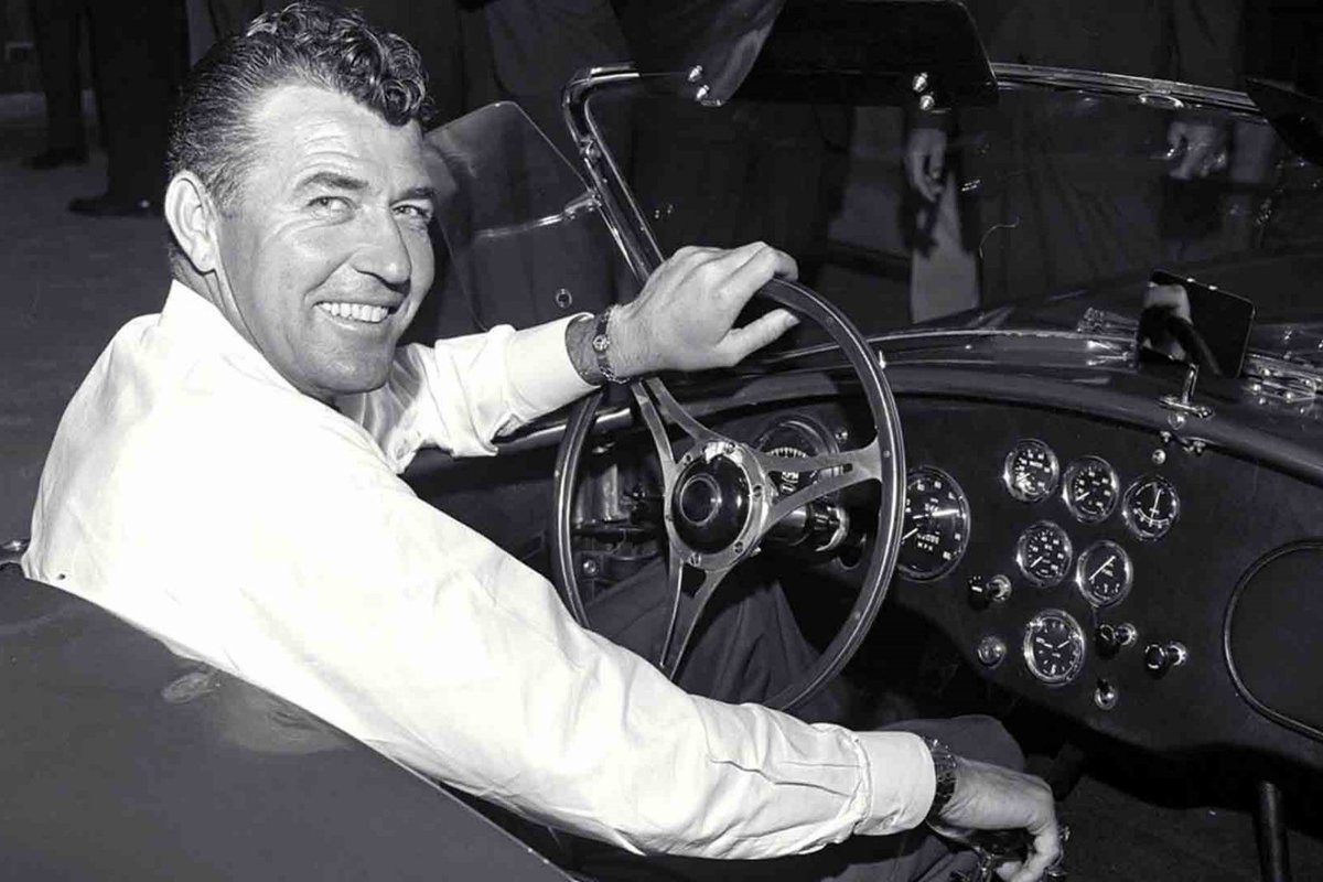 Sean_Deline's tweet photo. Déjà 8 ans que tu es parti, mais ton héritage continue. 
Parti trop tôt, mais jamais oublié.
Reviens nous montrer la voie Carroll ❤️. Toi, tu avais tout compris.
#YourLegacyContinue
#CarrollShelby
#Cobra https://t.co/YKIOI002sQ