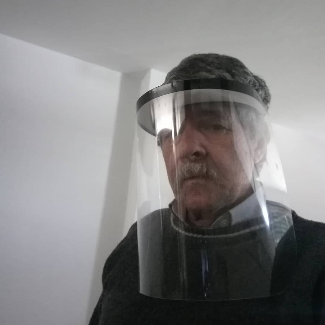 Machadino1Jorge's tweet photo. Mascaras mano de obra uruguaya. Garantídas, no compres chinas. Apoya la empresa familiar 099638581 https://t.co/DFW8AKe7JZ