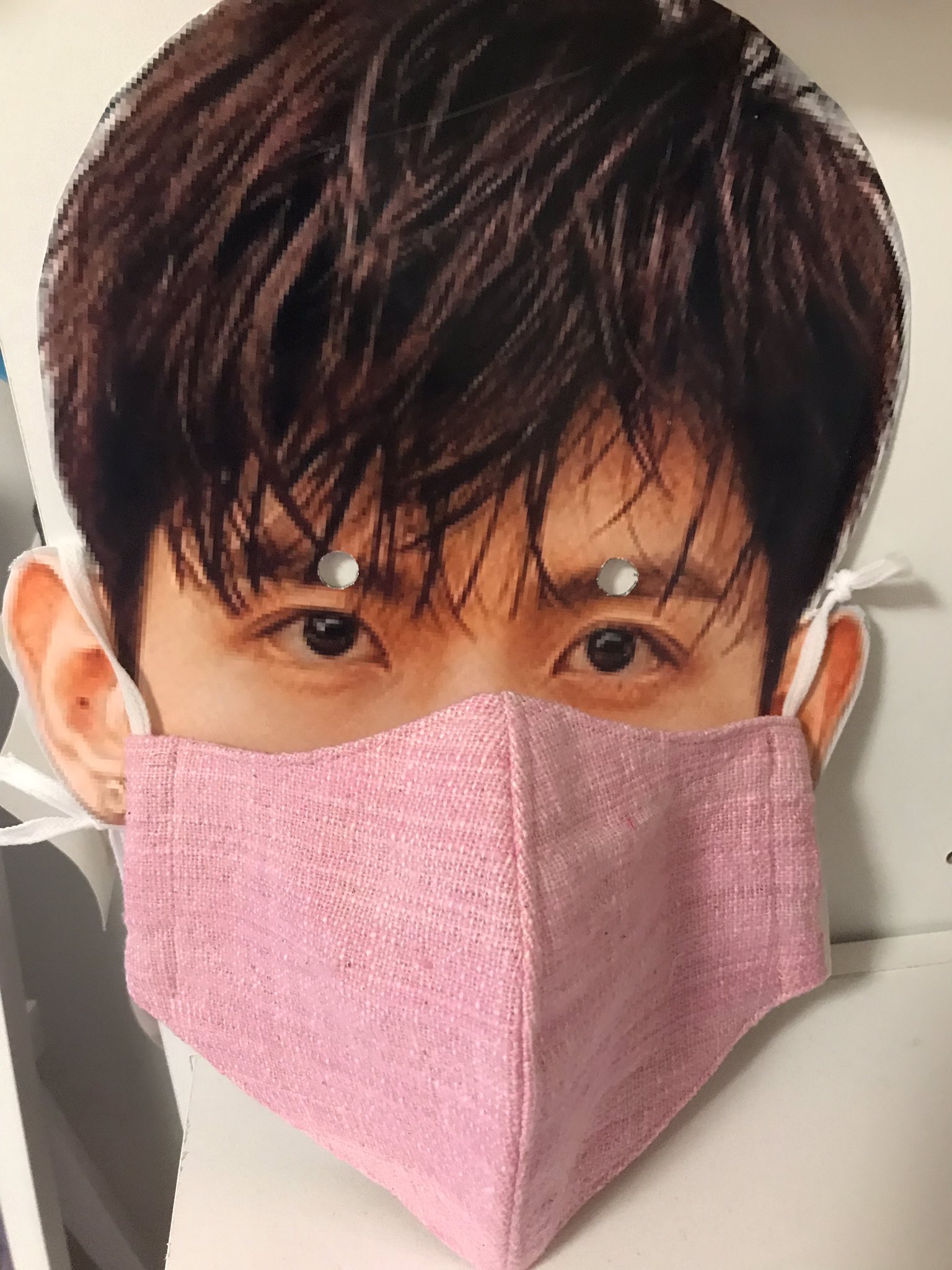 恋一 ところで俺の布マスクホルダーを見て欲しい ピンクが似合う男って最高に彼氏じゃん T Co D3pqhdz6be Twitter