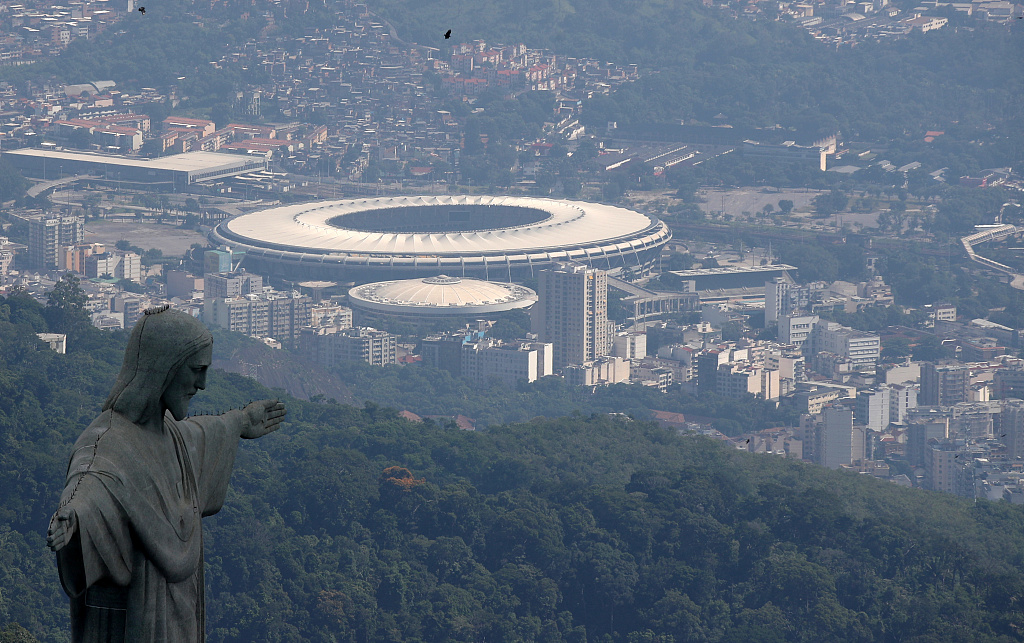 CGTNOfficial's tweet photo. Brazil saw 10,611 new #coronavirus cases on Saturday, bringing the total to 155,939 cases and 10,627 deaths, according to the health ministry.

The world-famous Maracana stadium in Rio de Janeiro has been transformed into a field hospital for treating #COVID19 patients. https://t.co/h0kpHIUHI7