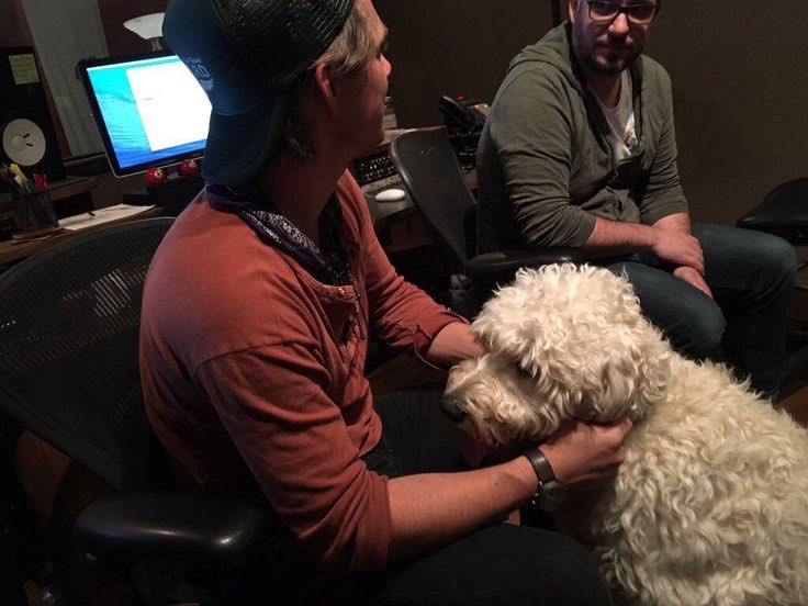 Happy 20th birthday to <a href="/hansonmusic/">HANSON</a>’s This Time Around! We know that nothing can compare to how wonderful that album is, but here is a random photo of Taylor and Roosevelt for all of our enjoyment.
