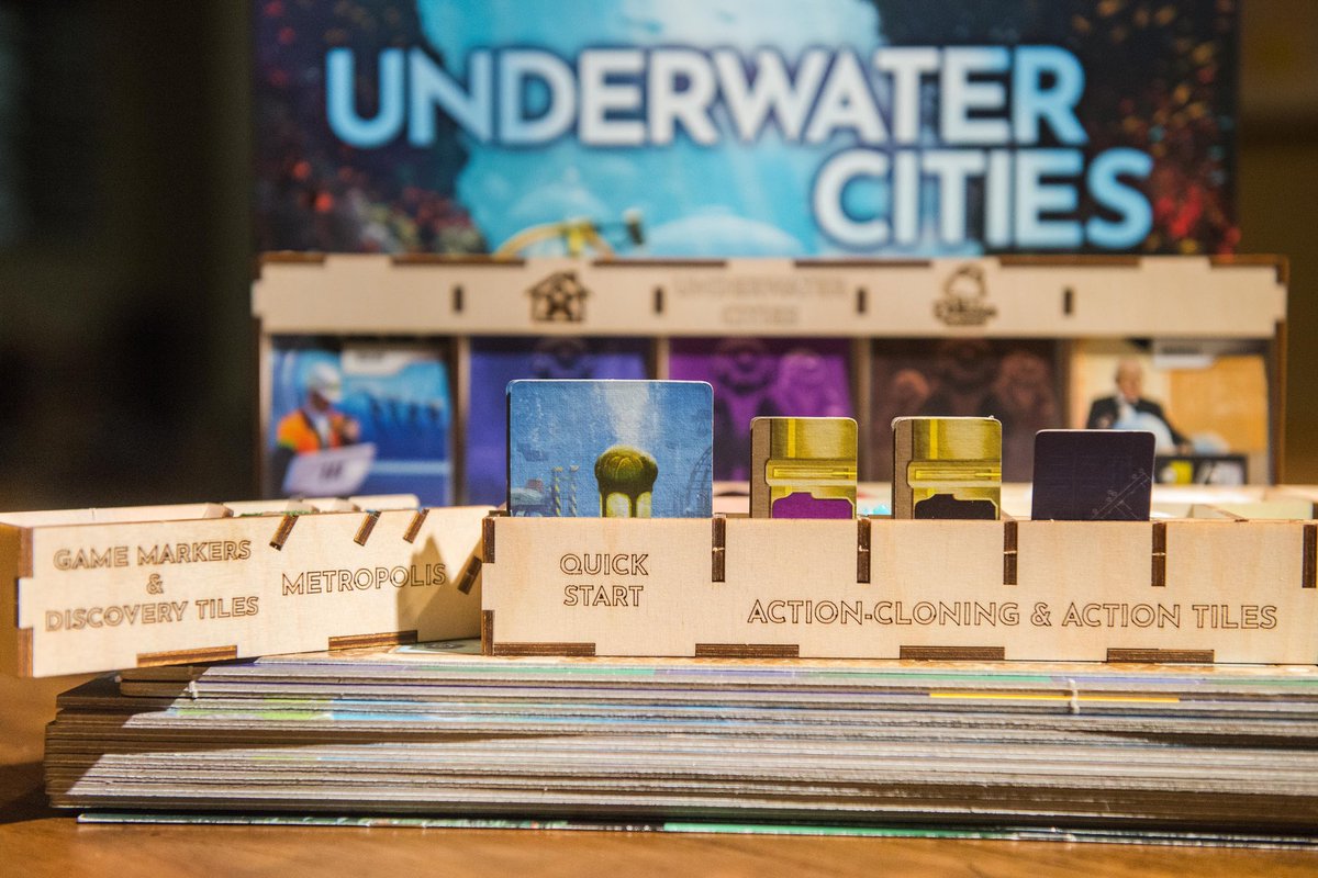 Meeple Realty is happy to announce officially licensed insert for Underwater City is completed and available for preorder! Delicious Games

Link for preorder: meeplerealty.com/product/underw…

Video preview of the insert: youtu.be/BHCgqD6SNA0