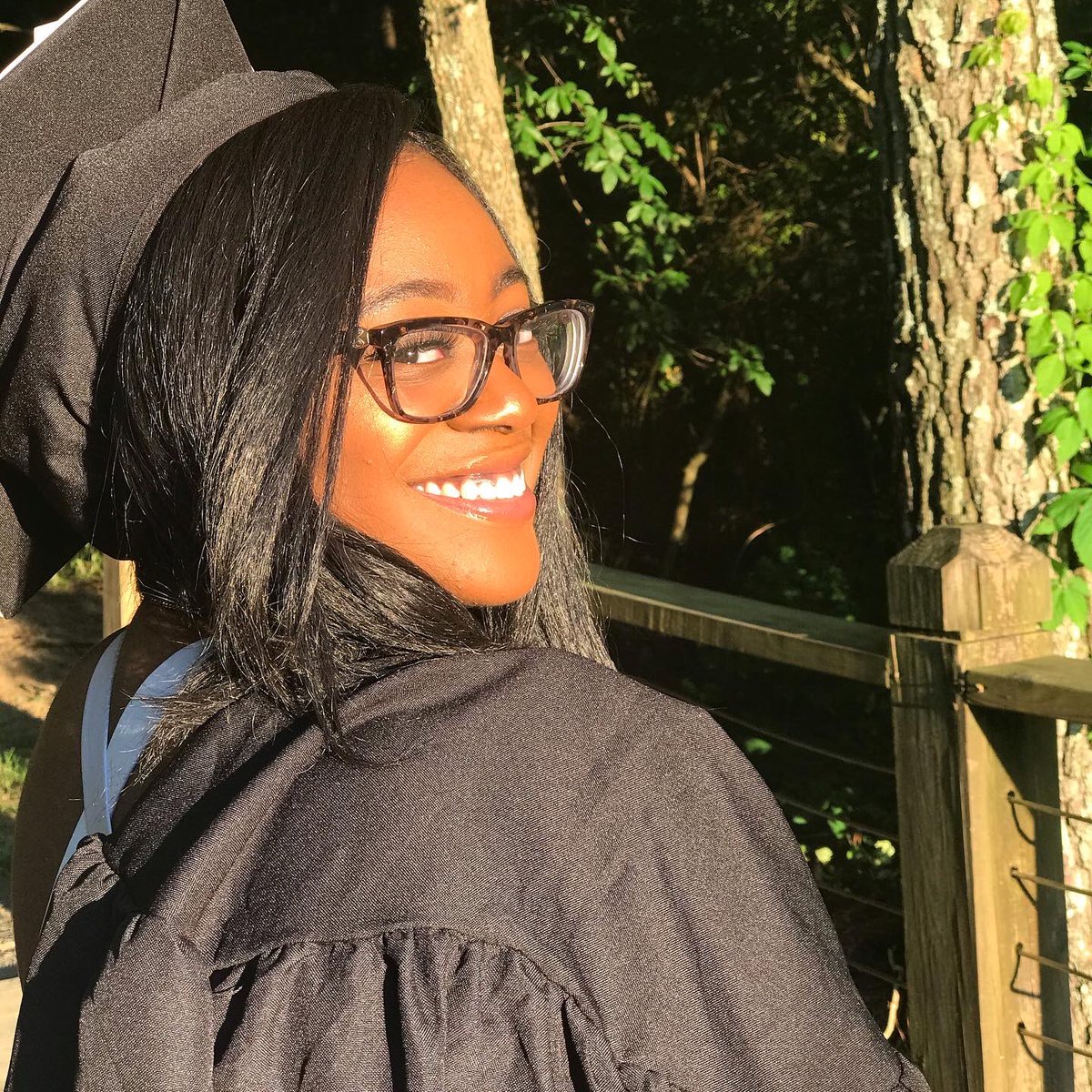 miss_tarqueen's tweet photo. IMMA GRADUATE 👩🏾‍🎓🥂🥂. 
#gsgrad20 #ZETAgraduate  #FirstGenerationGrad https://t.co/Dq4gUf3TQe