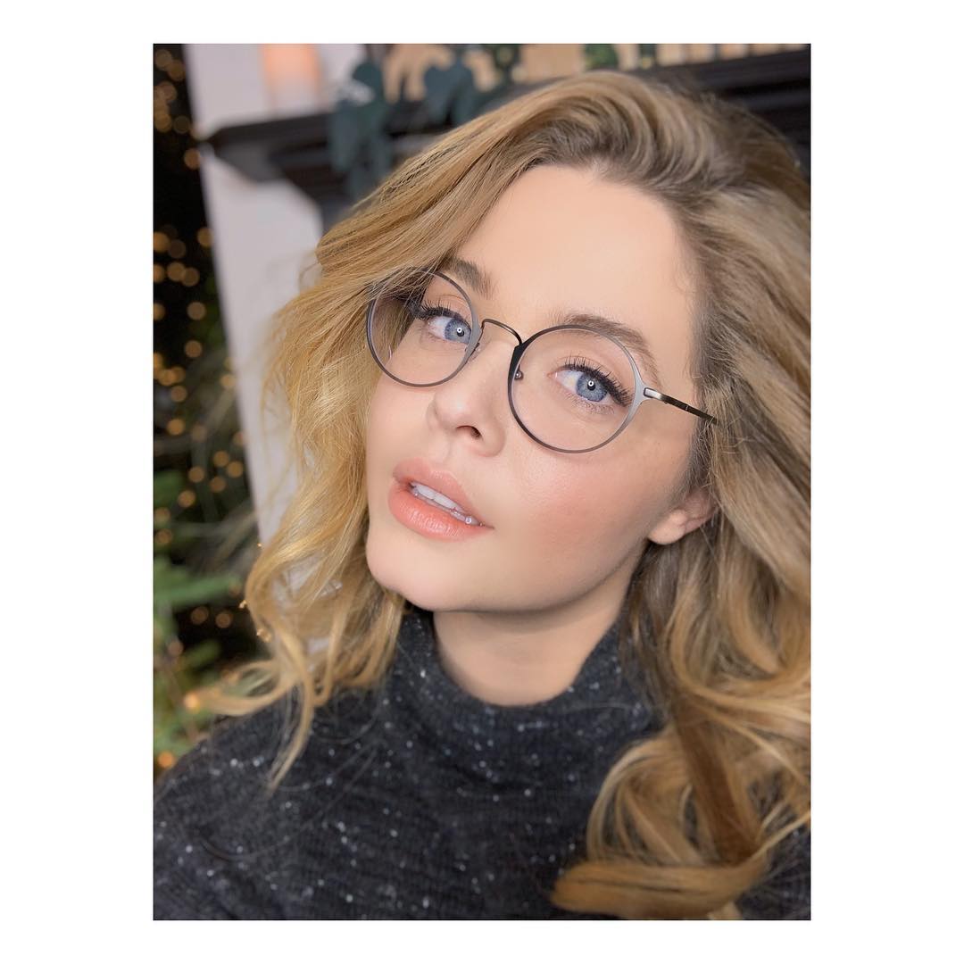 Our beautiful mommy's  @SashaFieldsDx