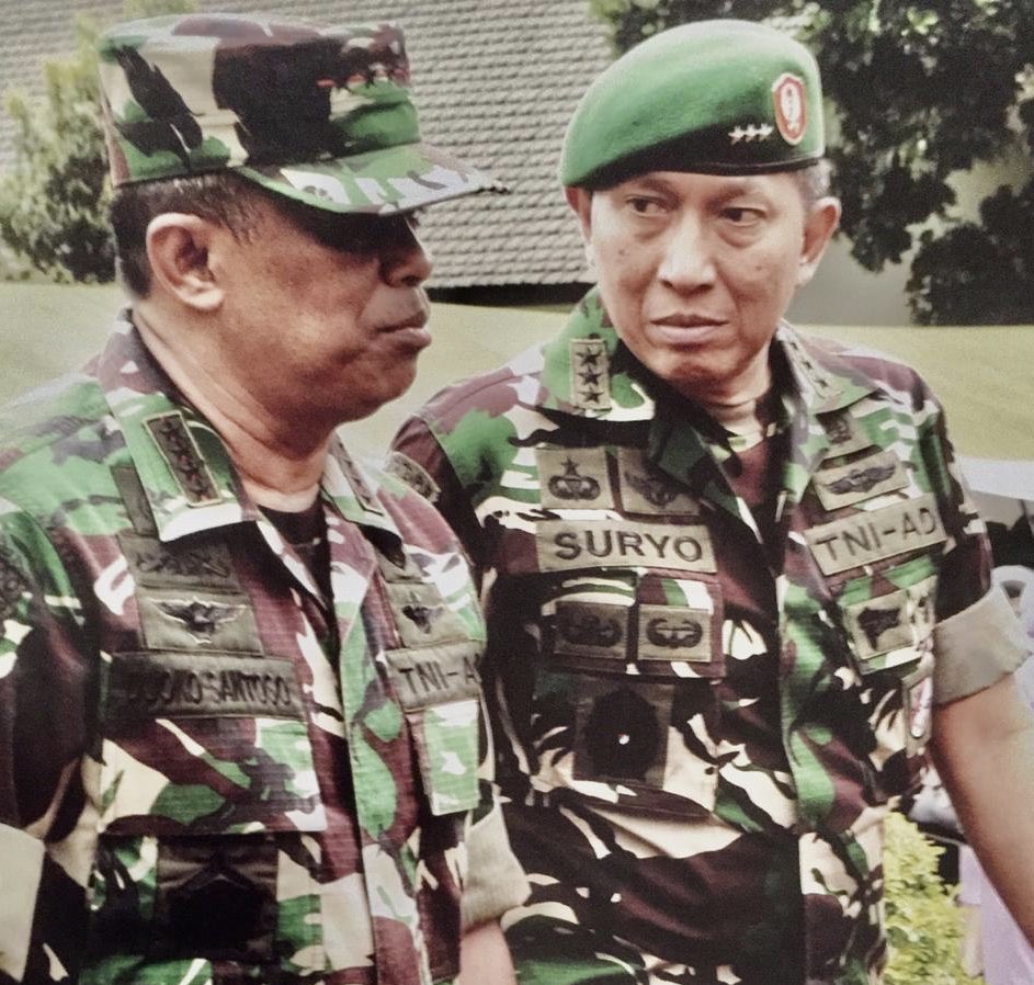 JSuryoP1's tweet photo. Hari ini (10/5/20)

Saya ditinggal oleh teman, kakak klas, senior, guru, pelatih, rekan, komandan dan panglima saya;

Jenderal TNI purn Djoko Santoso

Semoga dosanya diampuni Tuhan yang Maha Kuasa, dan almarhum diperkenankan untuk beristirahat dengan penuh kedamaian disisiNYA. https://t.co/xutBjb6mYa