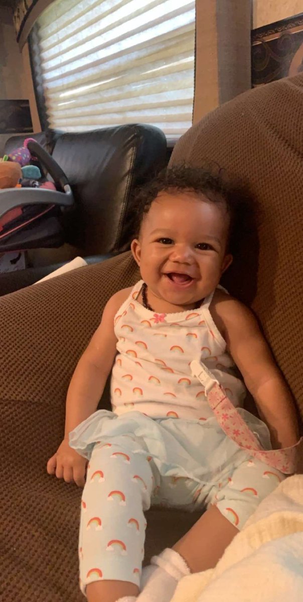 marissav7th's tweet photo. Confused on how my sweet girl will be 6 months old this month 🥺 https://t.co/TWPmkvKFQd