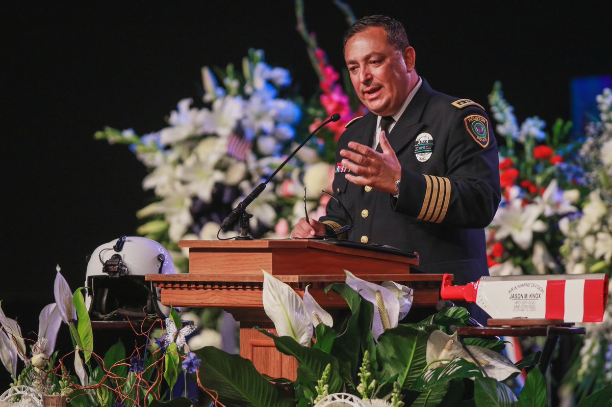 cyfairfd's tweet photo. Family, friends, first responders, and local officials honor the life of fallen @houstonpolice Officer, Jason Knox, at a Funeral Service on Saturday, May 9, 2020, at @HoustonsFirst Baptist Church in Houston.
Photo: Capt. Daniel Arizpe, PIO/ Cy-Fair FD #hounews #75fox #N8375F https://t.co/YD7zP3ejUk
