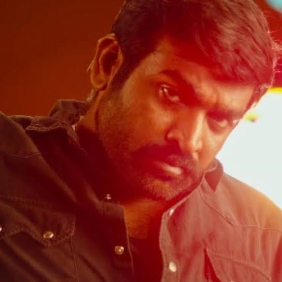 SethuArmy's tweet photo. மக்கள் பிரச்சனையை தீர்க்க மாற்று வழிதேடாமல் இந்நேரத்திலும் மதப்பிரச்சினையை கையிலெடுத்து அரசியல் பிழைக்கும் மதவெறி வைரஸ் நோயெனும் கொரோனா வைரஸ் தொற்றை விட கொடிய நோய்யுள்ள வைரஸ் கிருமிகளிடமிருந்து விழித்திருப்போம்! 
விலகியிருப்போம்! 
மனிதம் போற்றுவோம்!!
@VijaySethuOffl fans https://t.co/m8ihCpvfEO