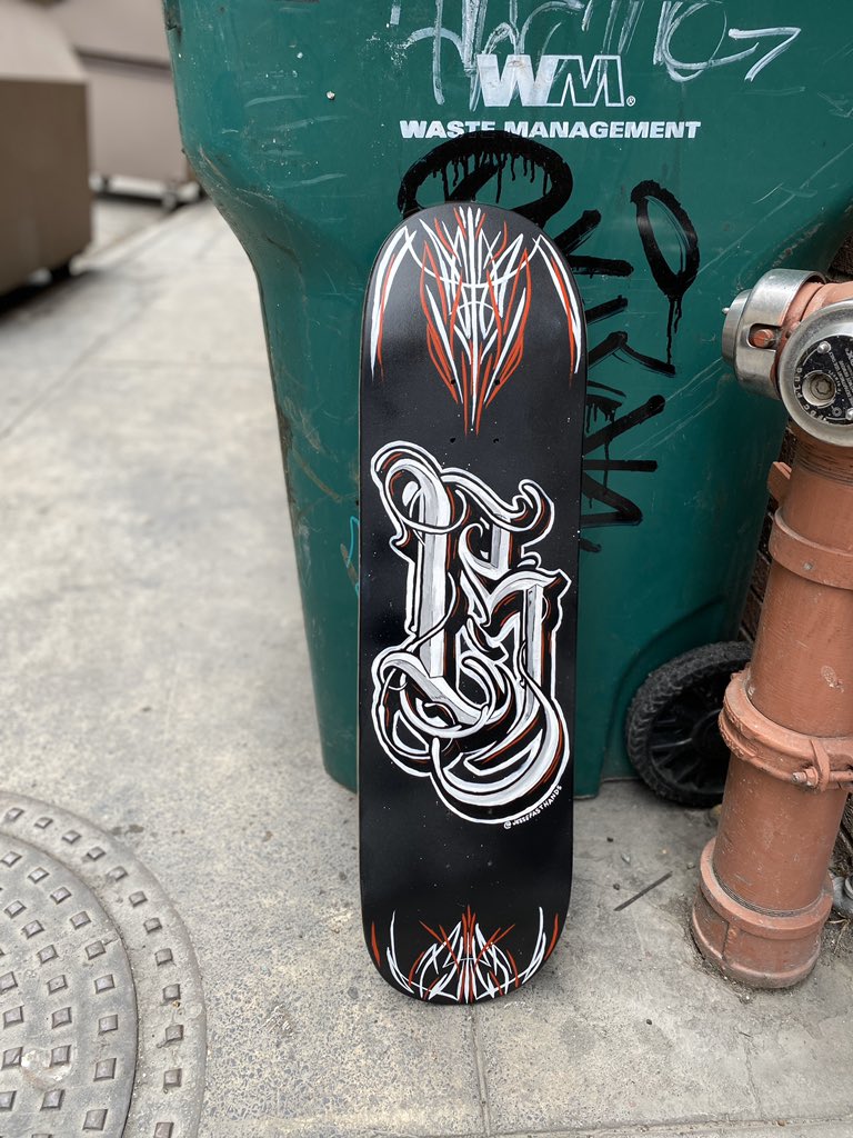 Cipesta's tweet photo. #graffshit #graffiti #R https://t.co/AoGzsmm0Rj