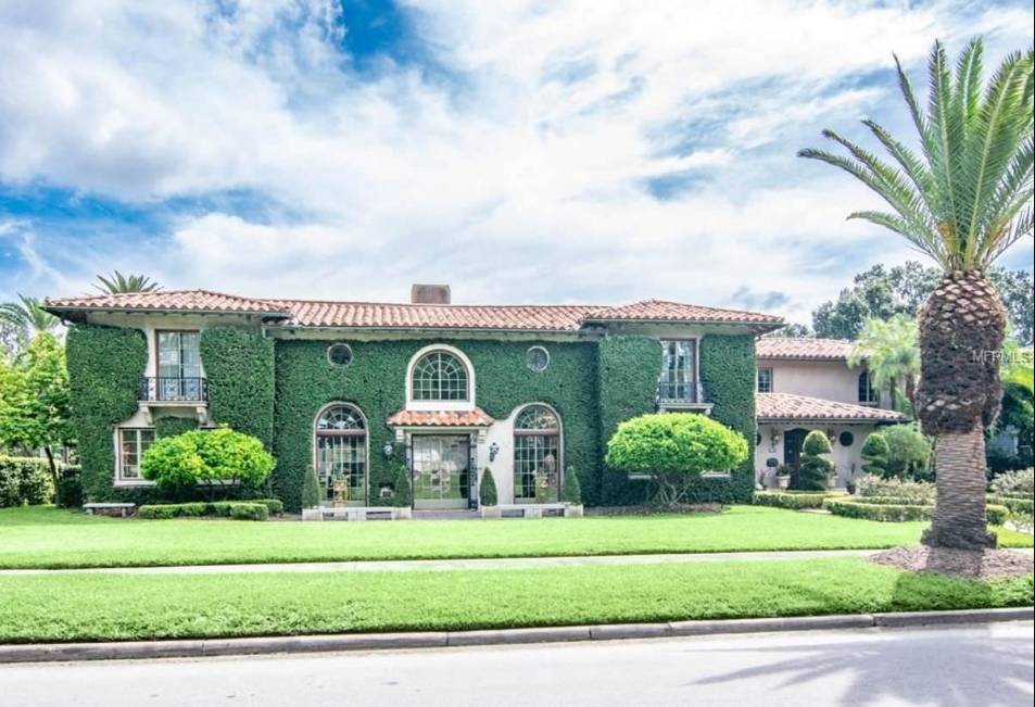 grinerto's tweet photo. Many buyers are looking to renegotiate deals before closing: Luxury Realtor https://t.co/BBi4kemd49 #brokerage #realestate #greatvalue #Realtors #NAR #luxuryrealestate #mansion #HUDhome #foreclosure #househunting #housegoals #investmentproperty #emptynest #broker #realestateagent https://t.co/X3bqOu96BT