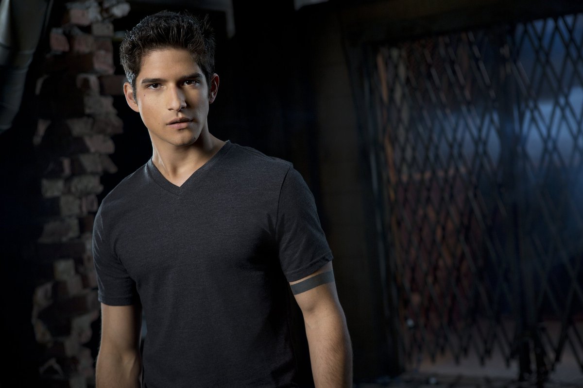 TOP PERSONAGENS MASCULINOS

20 • Scott McCall - Teen Wolf