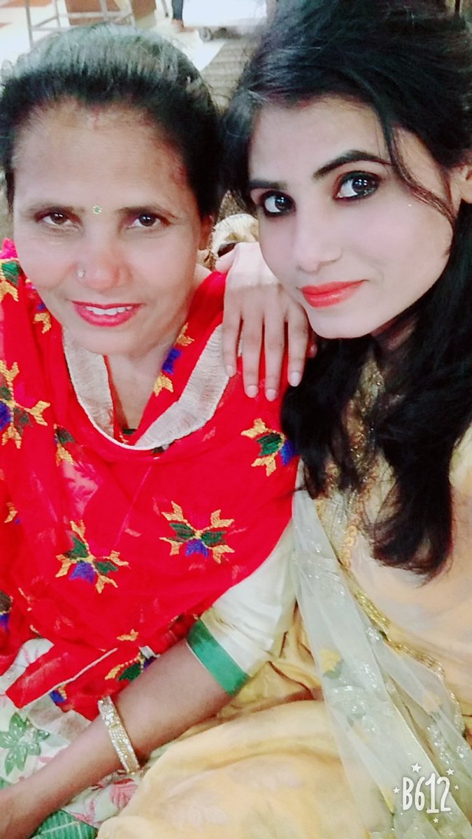 SiLenT__HeartT's tweet photo. There is one relationship in this mortal life which effortlessly scores above all other known relationships on this Earth...

#MothersDay
#MothersDay2020
#MomIsBest https://t.co/Ifx2MkLODa