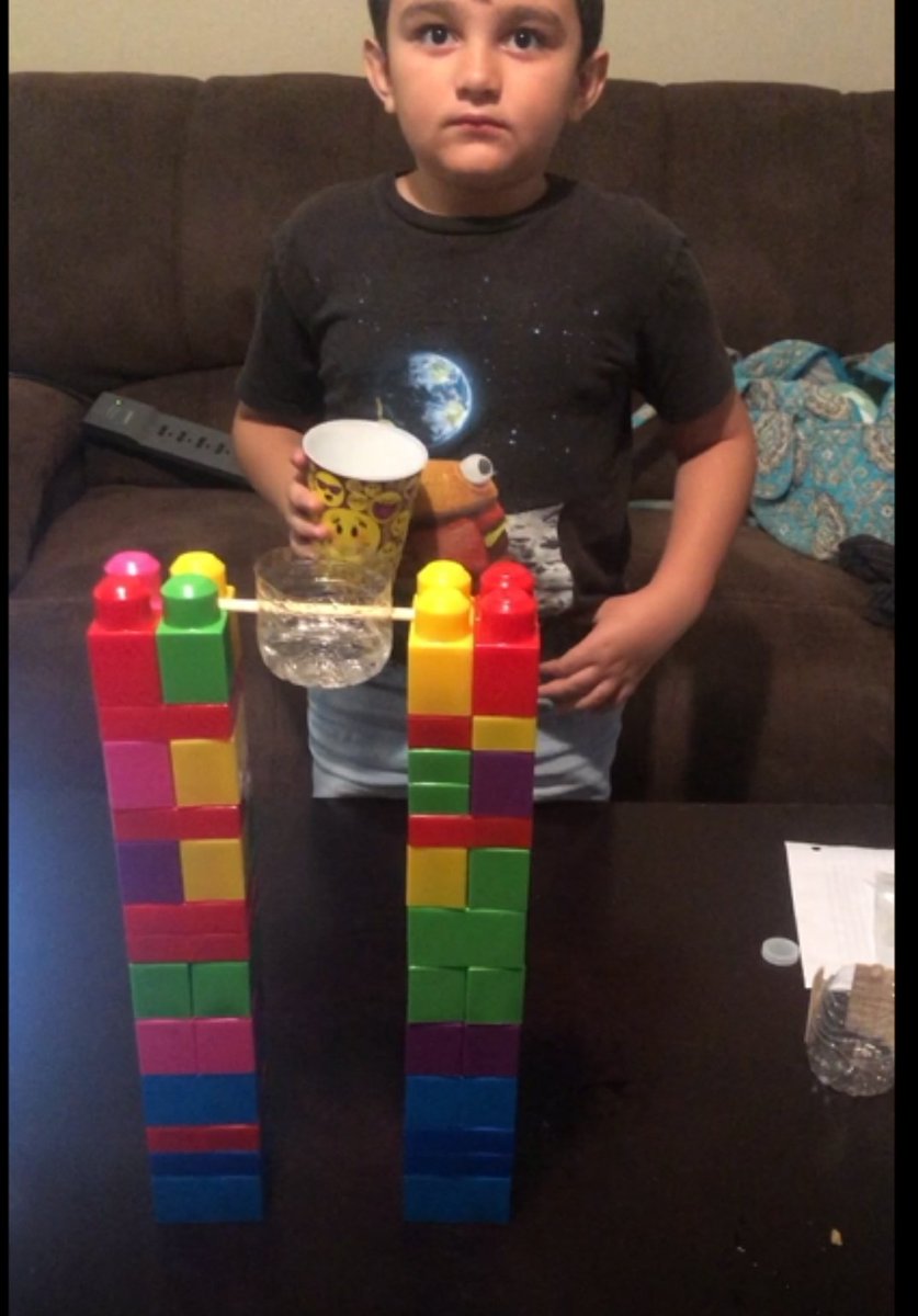 Suzzanne55711's tweet image. More Water Towers! My little creative engineers! @HCPSLanier @1_lanier @HCPSElemScience @WeAreHAEST #BetterTogether #OfCourseWeCan
