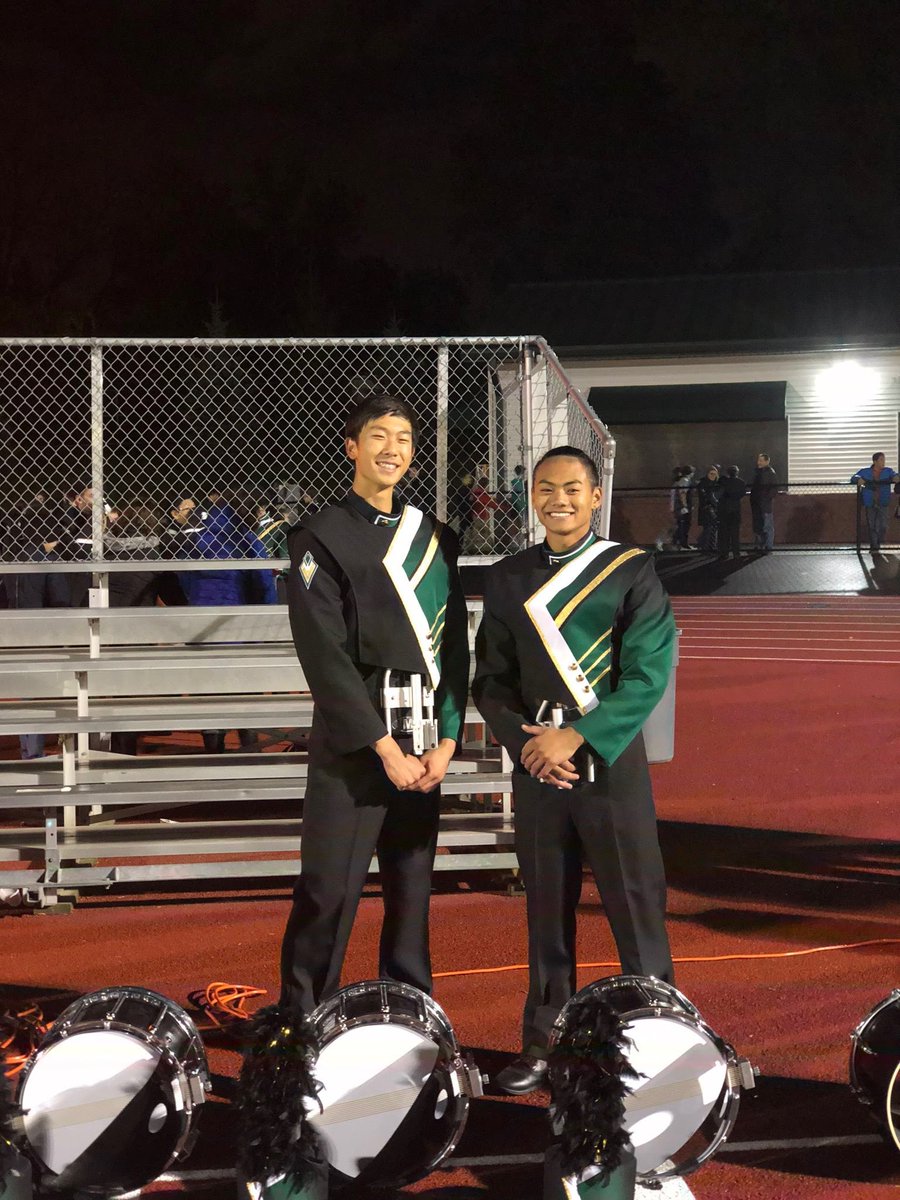 fremddrumline's tweet photo. Today we got Nathan!!

Memory- running in the rain to rescue the chocolate milk out of Kyle’s Yeti Cooler
Visual- the 2017 snare stick taps on the “rear” and the 2019 bow and arrow 
Cadence- Rage 2.0/Snoop/San Juan https://t.co/LUnx2o7Tuo