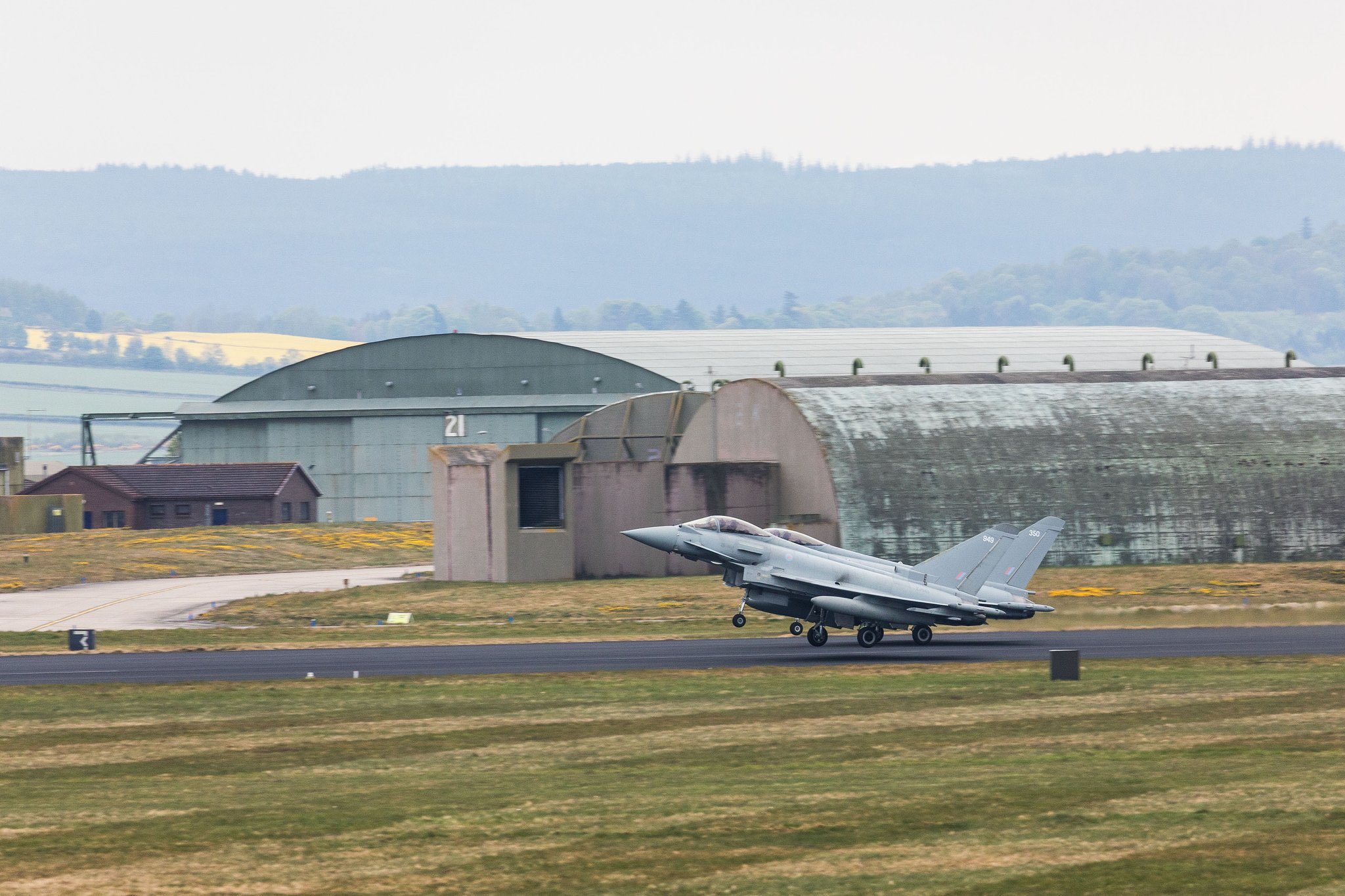 RAF Cosford on Twitter "A course of apprentice avionics or mechanical aircraft engineers