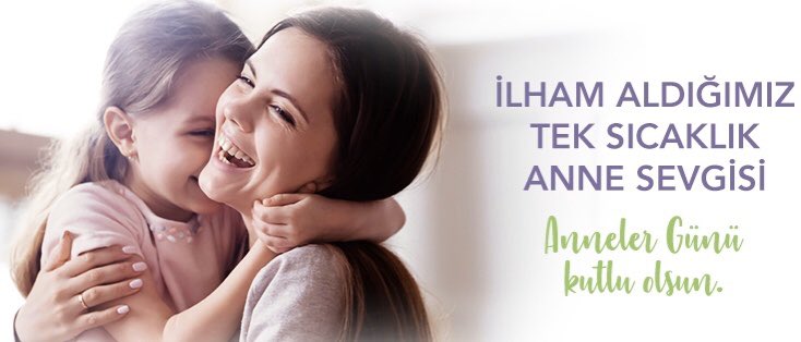 Hepimizin baş tacı annelerimizin Anneler Günü'nü kutluyor, hayatta olmayan tüm annelerimizi rahmetle anıyorum.