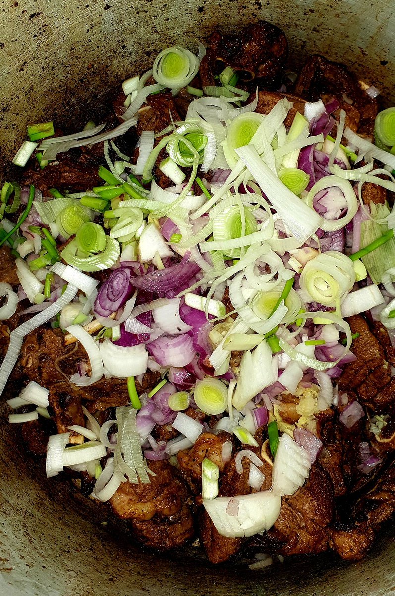 smusyoka's tweet photo. Coming up: Jamaican goat curry - yes this for you @Kiks29. It has potatoes ๐
Throwing down with @DADAbyStanbic team on my Instagram https://t.co/EVuG6ayWVE
#DadaCan #DadaCanFlipTheScript https://t.co/w8KfHuVGvr