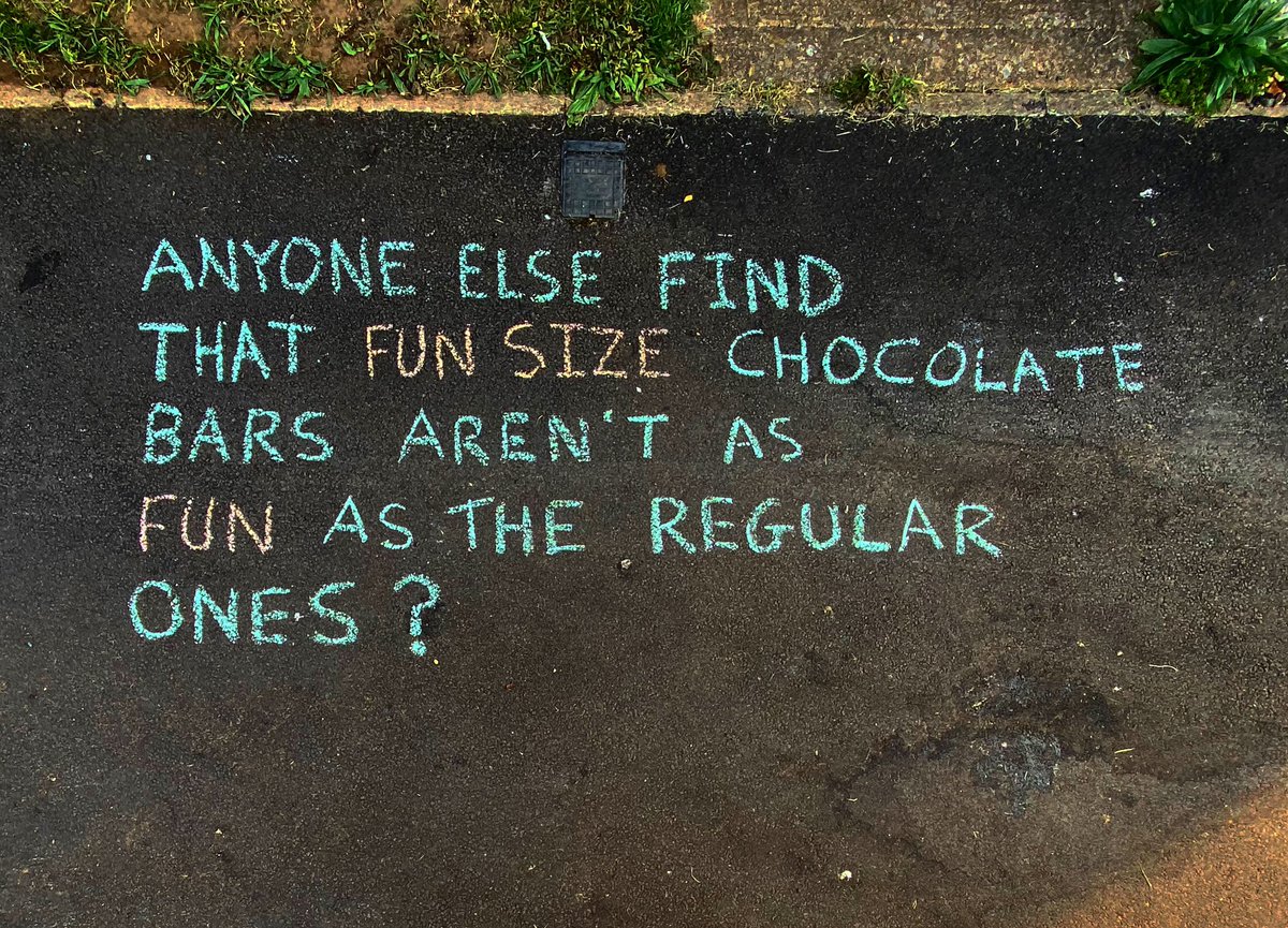 onthewrite_path's tweet photo. Funsize probably wasn’t the right name 🤔.

#funny #dadjokes #chocolate #smile #jokes #joke #dadjokes #funsize #MothersDay #isolation #fatherhood #lockdown #memes #memesdaily #jokeoftheday #banksey #art #day44oflockdown #fun https://t.co/zN0NLSAED8