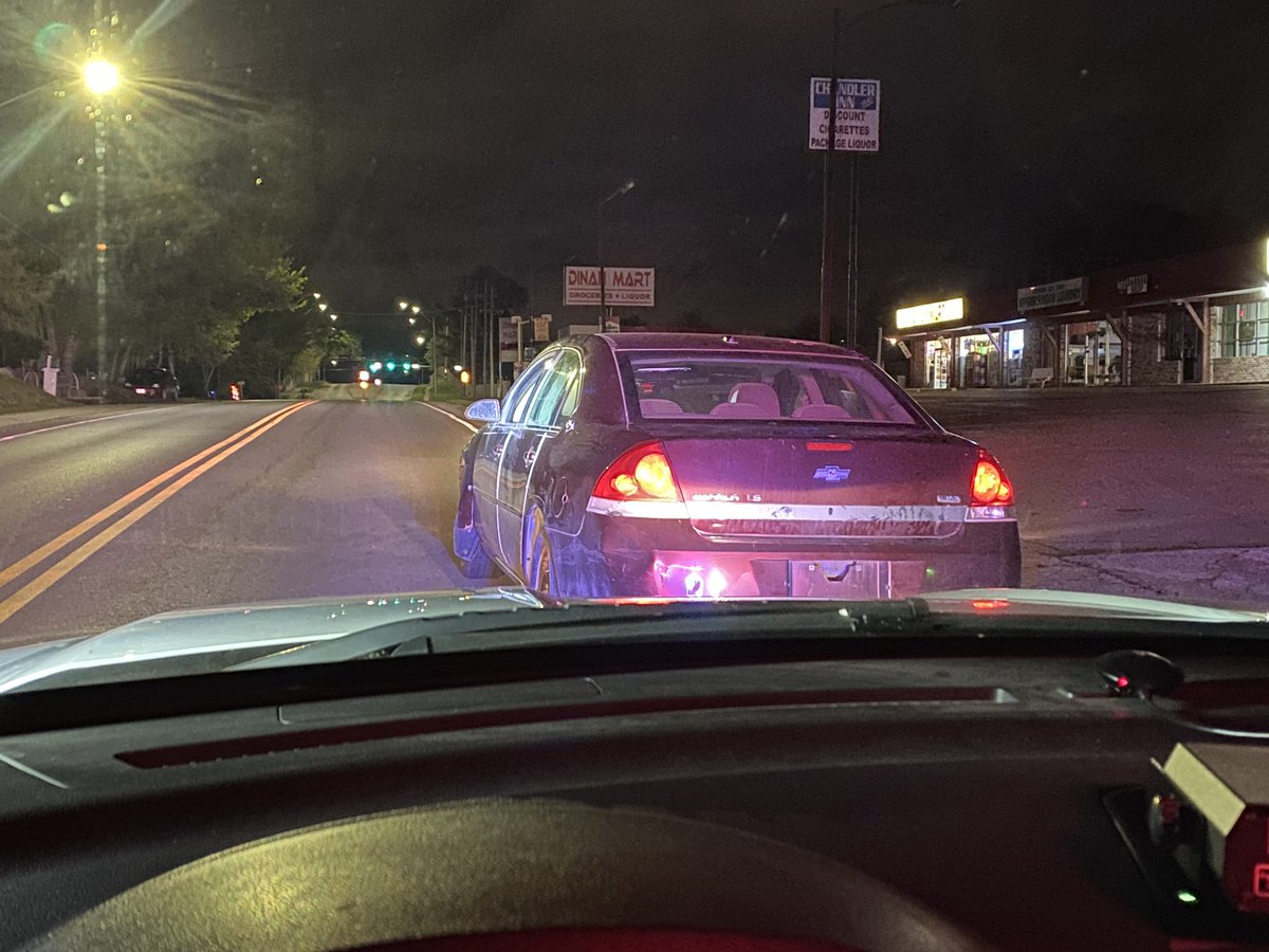 SgtVest's tweet photo. Three people in the car. Zero licensed drivers. Two out of three had active warrants and the third left with a few tickets. Vehicle is off to the tow lot. #GoodStop https://t.co/5Vsmrq9wym
