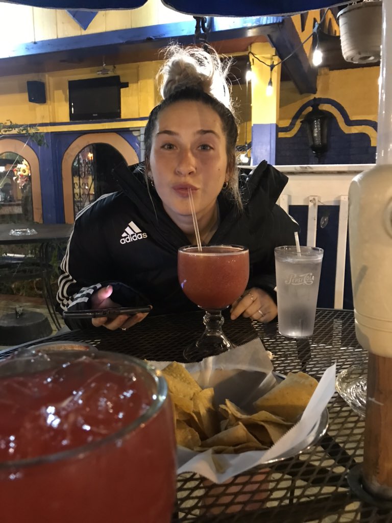 RubyBingham94's tweet photo. Happy 21st Birthday to MY BEST FRIEND 🥳 @meghanrugel https://t.co/aDSgI8k107
