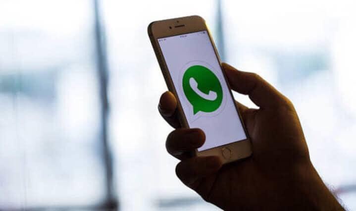 tech_it_easier's tweet photo. WhatsApp New Update

Group calling limit now extended to 8 participants for Video and Voice calling.  Update rolled out.  You can download now from PlayStore / App Store 

Warm Regards,
Your "TECH FRIEND"

 #TechITEasier #SocialMediaTips #WhatsAppGroupCalling #AskMeHow #MeTechno https://t.co/wujTNVht7w