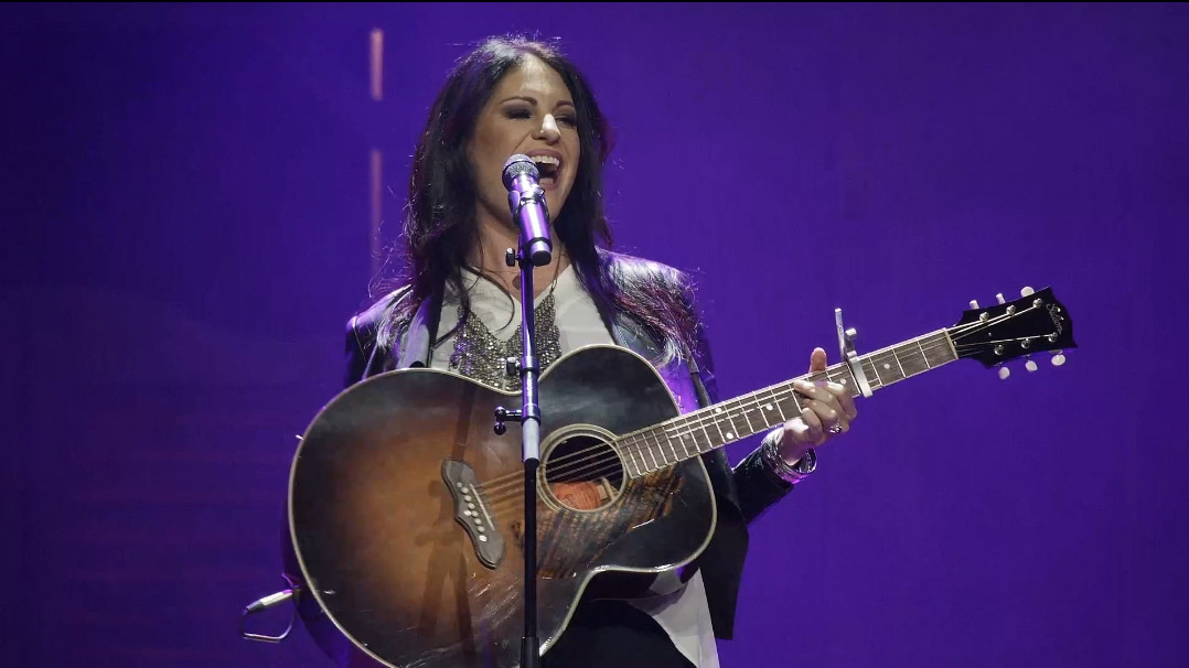 StevieNixx83's tweet photo. Hierdie is beslis van my gunsteling hoogtepunte van jou tydens #CountryIsGroot @ririnel voorwaar vermaak uit die heel boonste gestaltes uit!!! ππ»ππ»ππ» @AfrIsGroot https://t.co/ZxCIBEBkcr