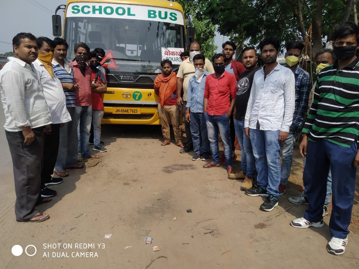 Transportation organised for stranded workers in Bokaro to return to their homes in Bihar & Kushinagar,at no cost to them. They’re on their way, wish them a safe & comfortable journey home #MigrantWorkers