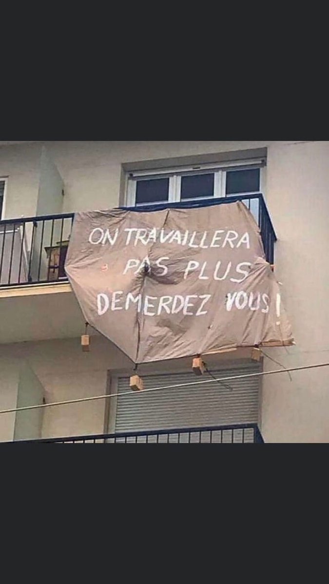 carolinemecary's tweet photo. #ViedavocateConfinee #Jour54 "On travaillera pas plus, démerdez vous !" https://t.co/fLkzmUQUBP