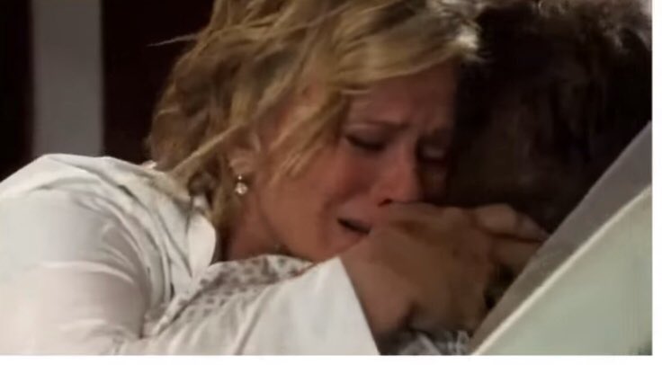 alexpalmatier's tweet photo. #DaysofourLockdown Day 29: Best Use of History (When Kayla was reciting their vows, and Steve came back and finished them 😭❤️) #Days #PatchandKaylaForever #Stayla https://t.co/qgnri6MXZI