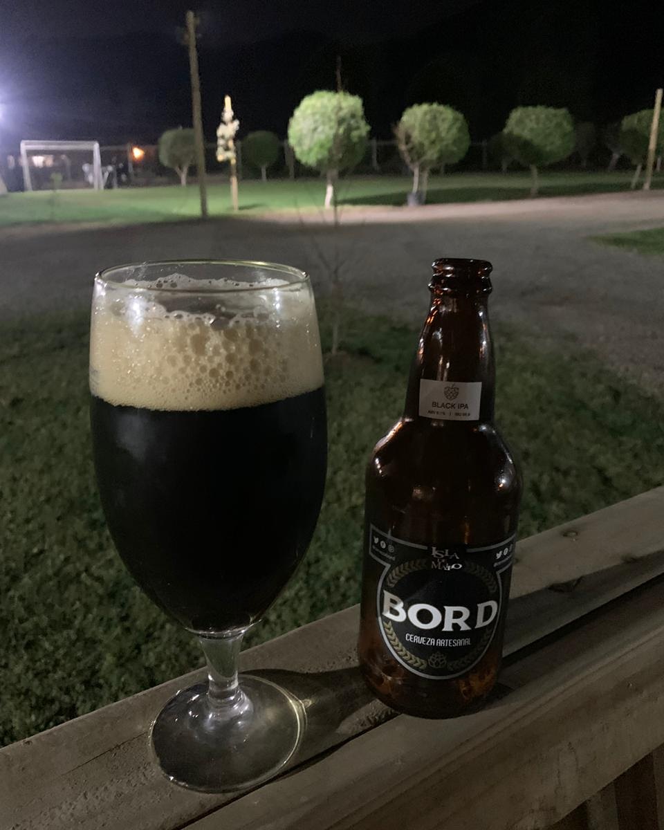 cervezabord's tweet photo. Cliente en cuarentena nos envía postal de nuestra Black Ipa acompañando el confinamiento.
Gracias por preferir una cerveza local 100% artesanal. 🍻
#BlackIpa #CervezaArtesanal #IslaDeMaipo #QuedateEnCasa #ConsumeLocal #Salucita 🍻 https://t.co/doE0gABghZ