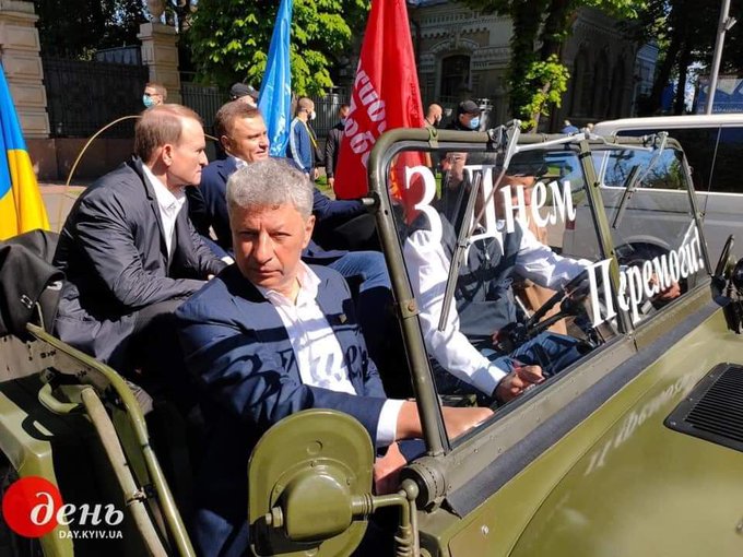 Розрита могила. Як канали кума Путіна залякують українців - Цензор.НЕТ 7813