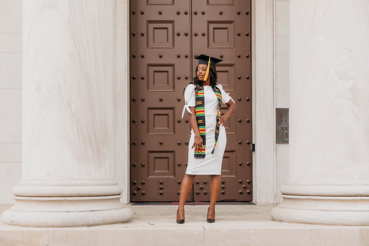 zozobabymac's tweet photo. Shoutout to Oakwood for the lifelong memories 🎓🎉
B.S. BIOLOGY BABY 🤪 https://t.co/tjDTTRLIEo