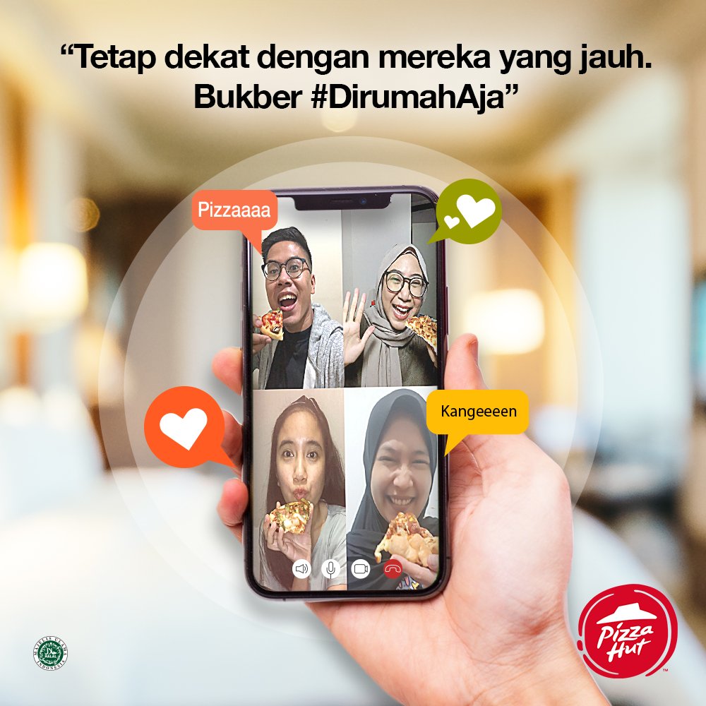 Pizza_HutID's tweet photo. Walaupun gak bisa ketemu langsung, kamu masih bisa silaturahmi & buka puasa bareng #DiRumahAja secara virtual sambil ditemani pizza favoritmu.
Pesan melalui TakeAway atau Kami Antar Ke Kamu. Klik link di bio untuk cek lokasi terdekat.
#PizzaHutIndonesia #HutSafe #HutCares https://t.co/beReU9sxjD