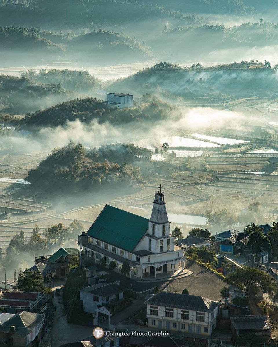 NortheastMojo's tweet photo. Have A Blessed Sunday!🙏🏻
—
“There was never a night or a problem that could defeat sunrise or hope.”~ Bernard Williams
—
#NortheastMojo #NortheastIndia #Mizoram #ArunachalPradesh #Assam #Manipur #Meghalaya #Nagaland #Tripura #Sikkim #Champhai #India #IncredibleIndia https://t.co/I3KWaZ5Spz