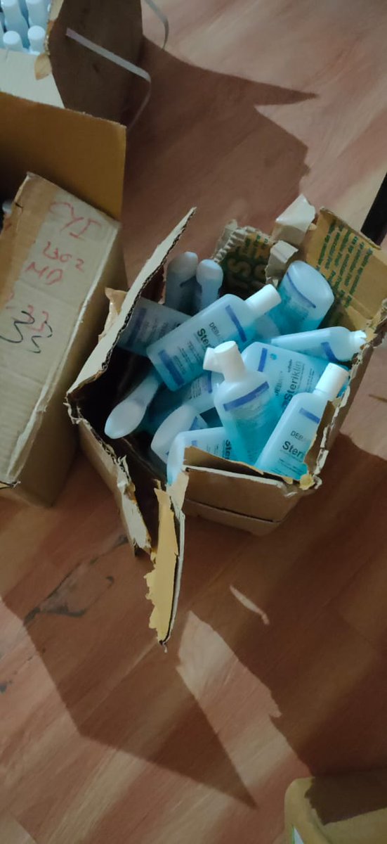 chailesh's tweet photo. @PMOIndia @RailwaySeva @PiyushGoyal Please revert and suggest onto how we should rely on Indian Railway parcel service? https://t.co/YjeaECDAuE