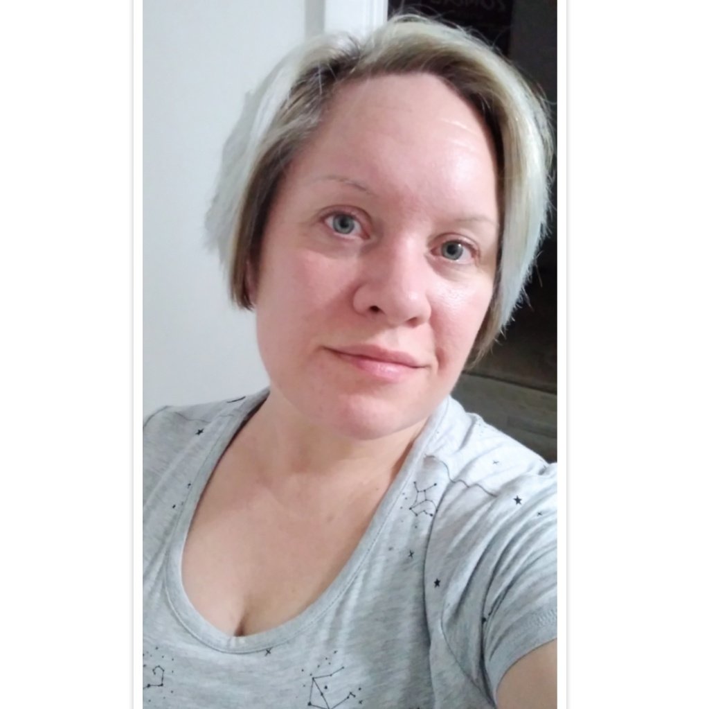 Csizzlez's tweet image. #NewProfilePic