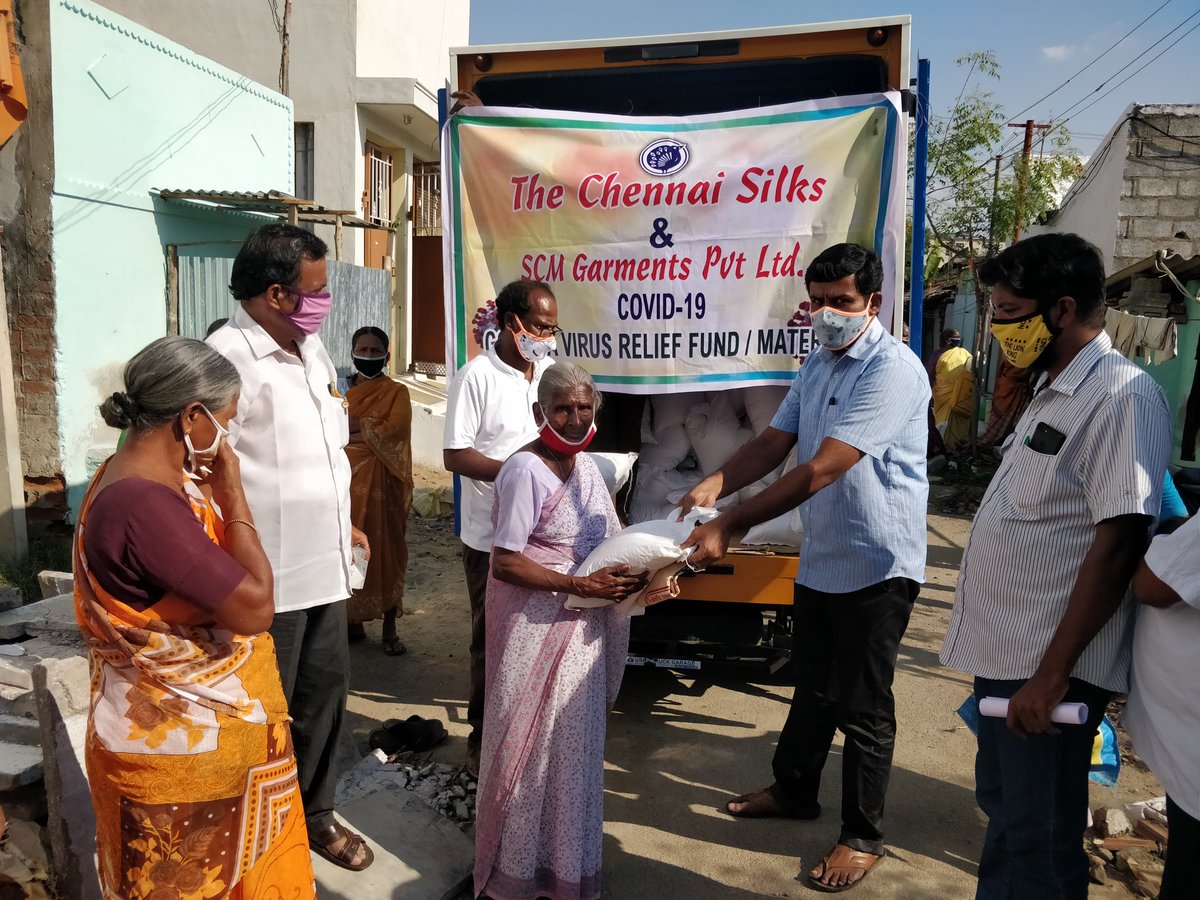 SCMGroups's tweet image. #Covid_19 #Corona
@thechennaisilks
@SreeKtm
@SCMGroups
09.05.2020 issued rice bag to weavers (Nesavalar) 500 nos 15-Velampalayam, Chettipalayam, Srinagar, Vavipalayam, Kanakkampalayam, Devenampalayam, Sokanoor, Periyaipalayam, KARUKKUPALAYAM of #tirupur District