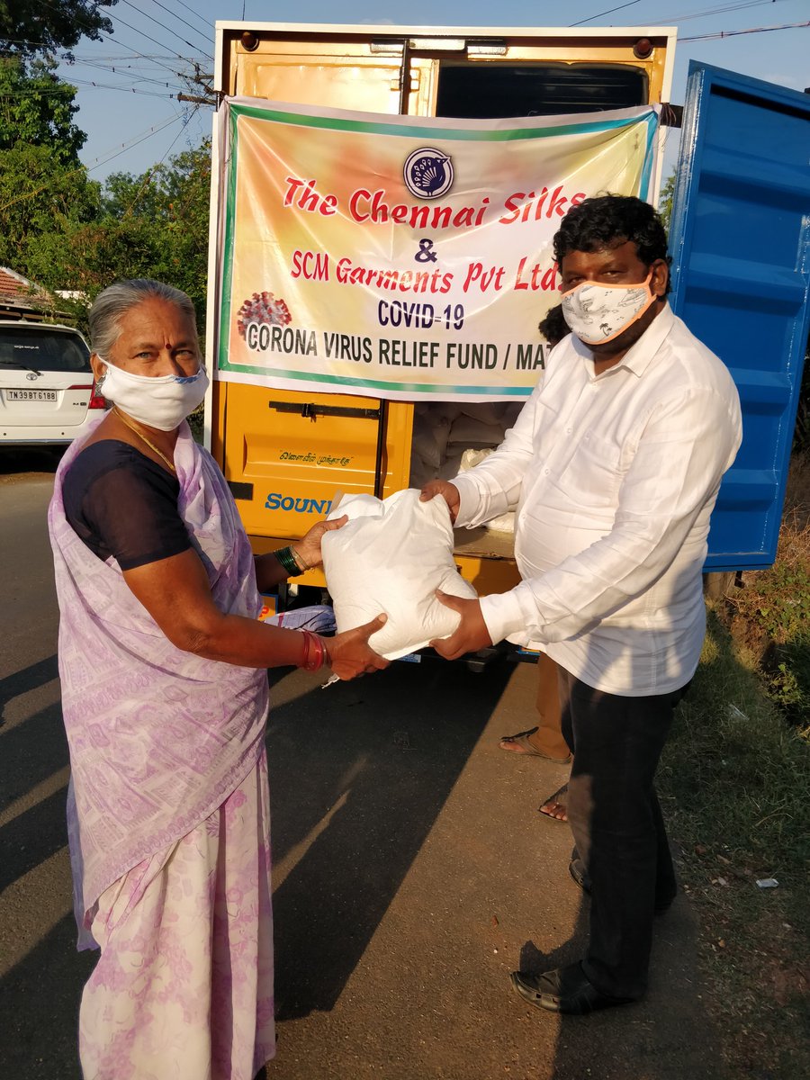 SCMGroups's tweet image. #Covid_19 #Corona
@thechennaisilks
@SreeKtm
@SCMGroups
09.05.2020 issued rice bag to weavers (Nesavalar) 500 nos 15-Velampalayam, Chettipalayam, Srinagar, Vavipalayam, Kanakkampalayam, Devenampalayam, Sokanoor, Periyaipalayam, KARUKKUPALAYAM of #tirupur District