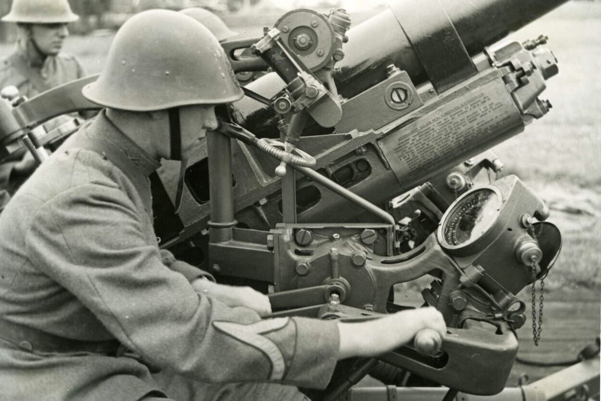 With 314 German kills the Dutch Air Defense Artillery was quite succesfull in May 1940.  #WW2