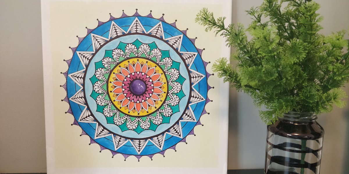 rnartstories's tweet photo. Please do Like and Share the video and Subscribe to my channel for more 😊
#creativity #homedecor #artwork #watercolorpainting #design #mandala #QuarantineLife #StayHome 
https://t.co/FyWUQTdXfz https://t.co/xpqCqYpsLe