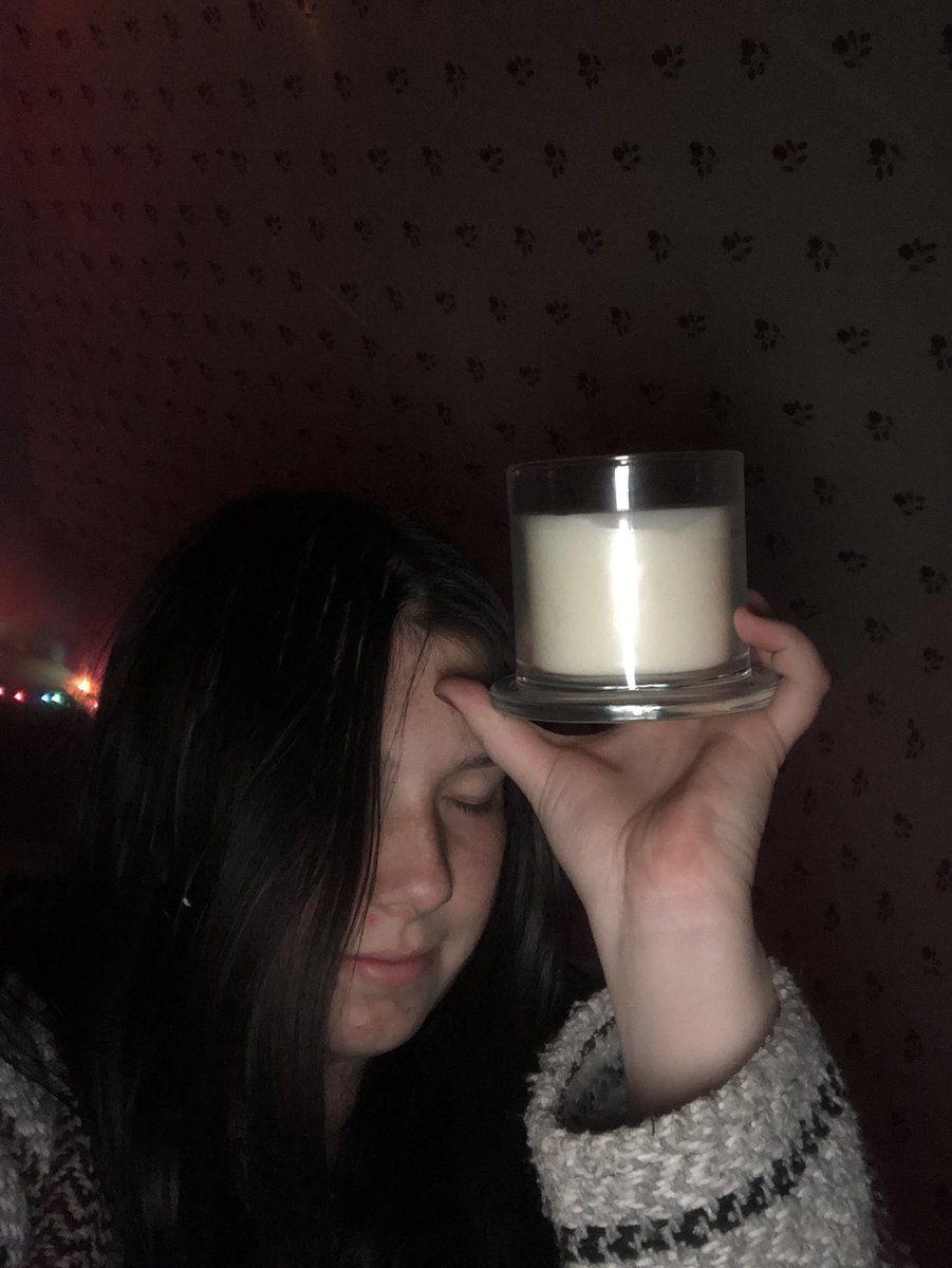 CASHMERE VANILLA. The one and only Harry Styles candle that smells like the Tobacco  Vanille Tom Ford Cologne. It's heavenly. I bought two. Even if you don't  like Harry Styles, it's an