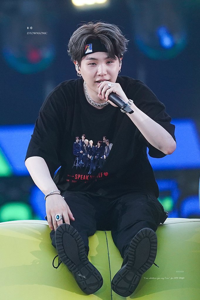 yoongi photo sequence ; a thread you never knew you needed( don’t open this thread if you are extremly soft for yoonie)