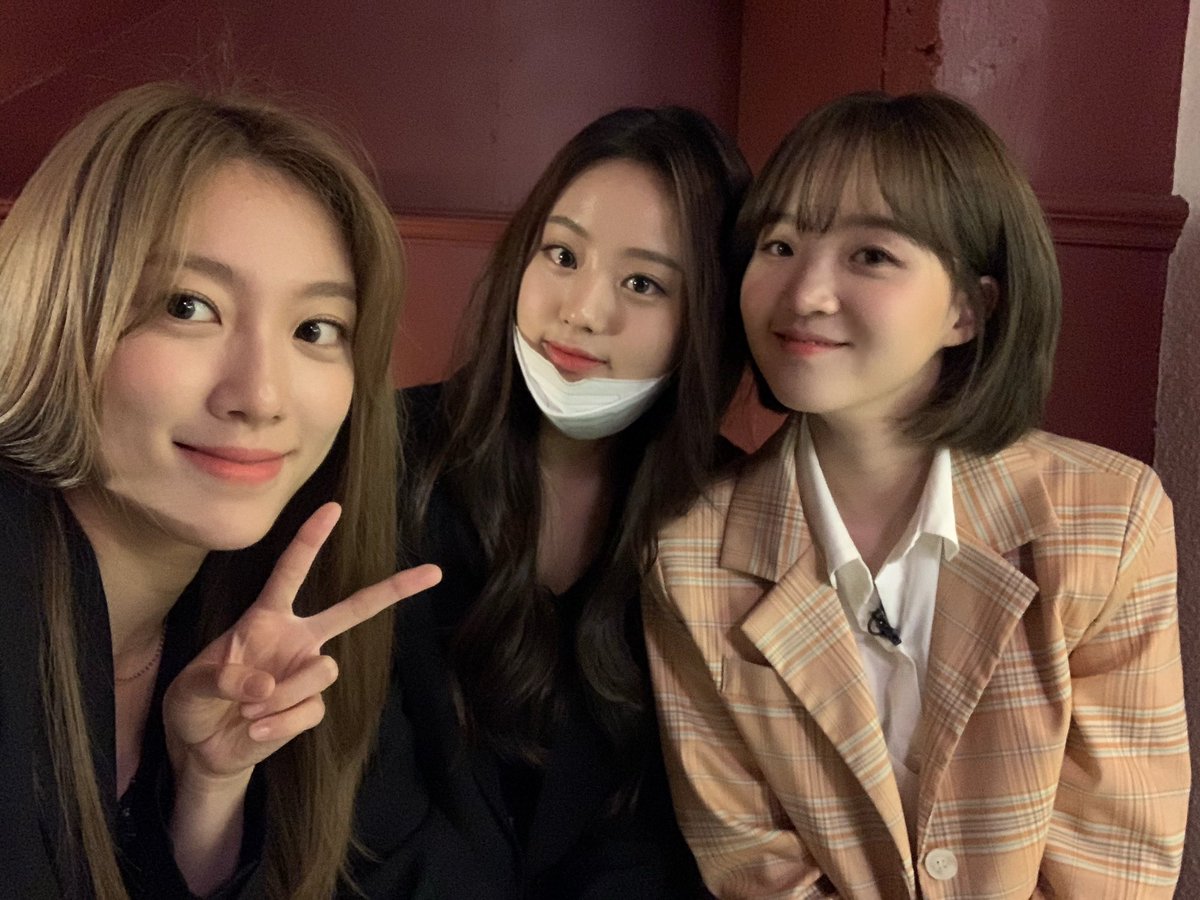 jane_chun_'s tweet photo. 언니들이랑❤️ https://t.co/dOM5hXJScj