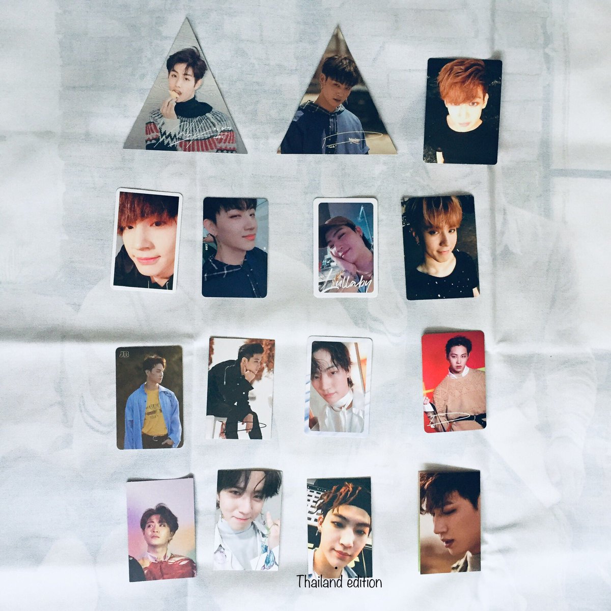 jaebummii2's tweet photo. ขายการ์ดจากบั้มเกา/ไทยใบล่ะ 70 บาทรวมส่ง  ซื้อ 5ใบฟรี1ใบ เลือกได้ เหมาหมด 15 ใบ 700บาท 
#ตลาดนัดอากาเซ่ #ตลาดนัดอากาเซ  #บั้มgot7​ #การ์ดgot7 #ขายการ์ดgot7 #ตลาดนัดgot7​ #ตลาดกัซ #ตลาดนัดอากาเซ่got7 #ขายของสะสมgot7 https://t.co/vzQhomBNws