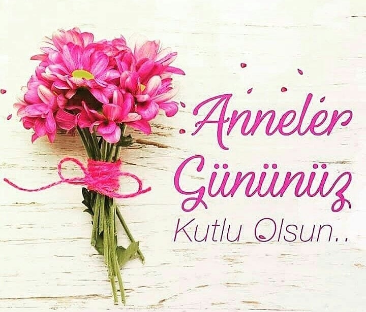Sadece bir gün değil, her gün varlıklarına minnettar olduğumuz, hayatımıza değer katan tüm annelerin, anne adaylarının ve kalbinde 'anne' sevgisini,şefkatini barındıran tüm kadınların Anneler Günü kutlu olsun 💐💐
#annelergünü