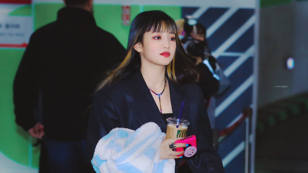 MinnieNBrasil's tweet photo. [📸] 28.04.20 • Minnie na saída do The Show.

#GIDLE #아이들_오마이갓 #민니 #MINNIE

@G_I_DLE https://t.co/9trnlzpY1e