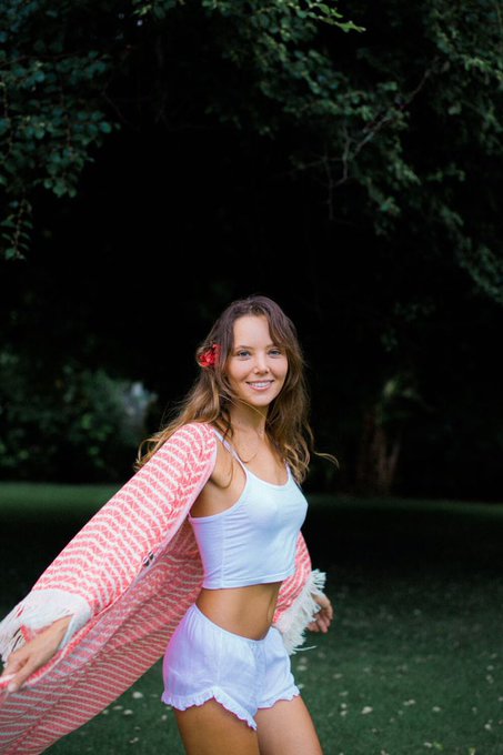 Watch me everyday, enjoy my exclusive pics and videos on Onlyfans ❤️https://t.co/i8wqlP95tM https://t<a href="/tag/art"class="tags"><span>#art</span></a><a href="/tag/artnude"class="tags"><span>#artnude</span></a><a href="/tag/katyaclover"class="tags"><span>#katyaclover</span></a>