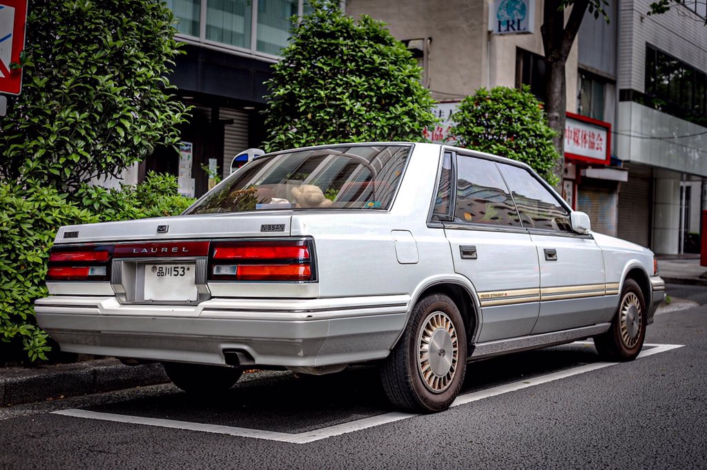 【1988年】日産 ローレル C32型 RB20 スーパーメダリスト 他 3点 1988年】日産 ローレル C32型 RB20 スーパーメダリスト 他 3点 ☆日産